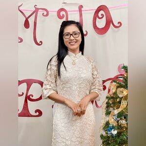 Ao dai cach tan suong lace Vietnamese modern dress set m 2 cream 🎁 birthday ren